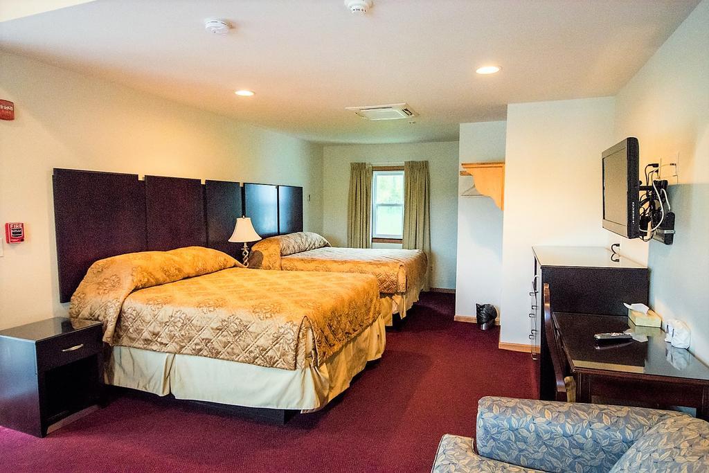 Sutton Inn エルクトン エクステリア 写真